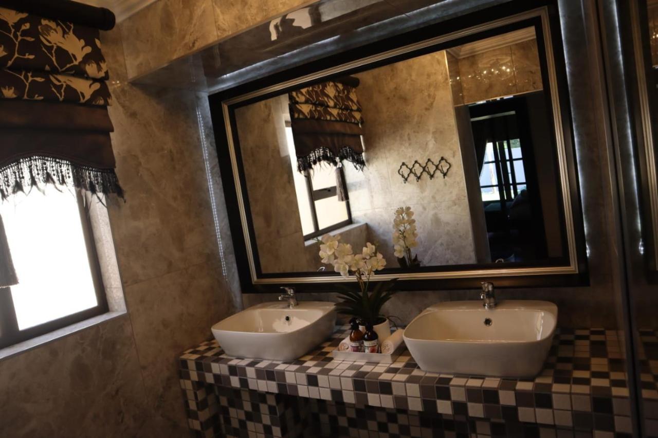 Villa Grande Luxury Accommodation ウェルコム エクステリア 写真