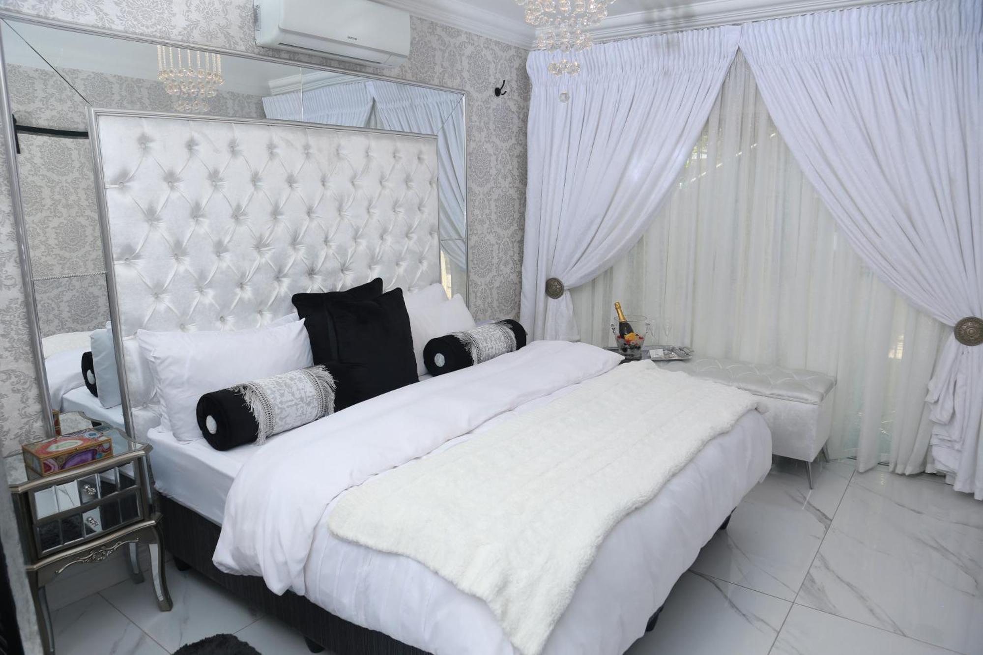 Villa Grande Luxury Accommodation ウェルコム エクステリア 写真